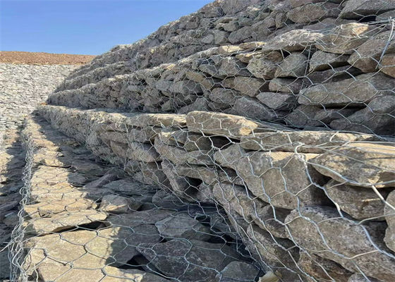 50g-1200g/m2 Kotak Gabion Dengan Mesh Heksagonal Woven Double