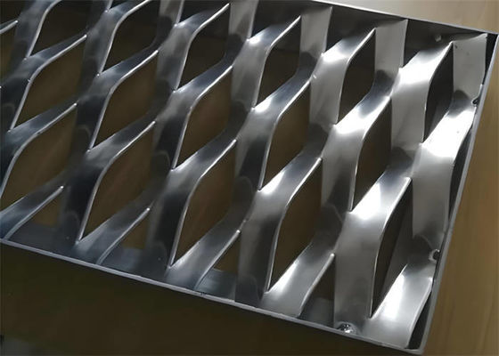 Pembuatan logam yang diperluas dari stainless steel untuk industri / pertanian / perumahan